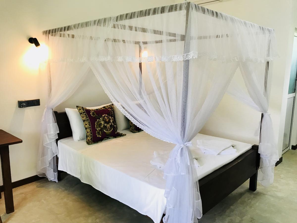 Sigiriya Rock Hide Hotel ภายนอก รูปภาพ