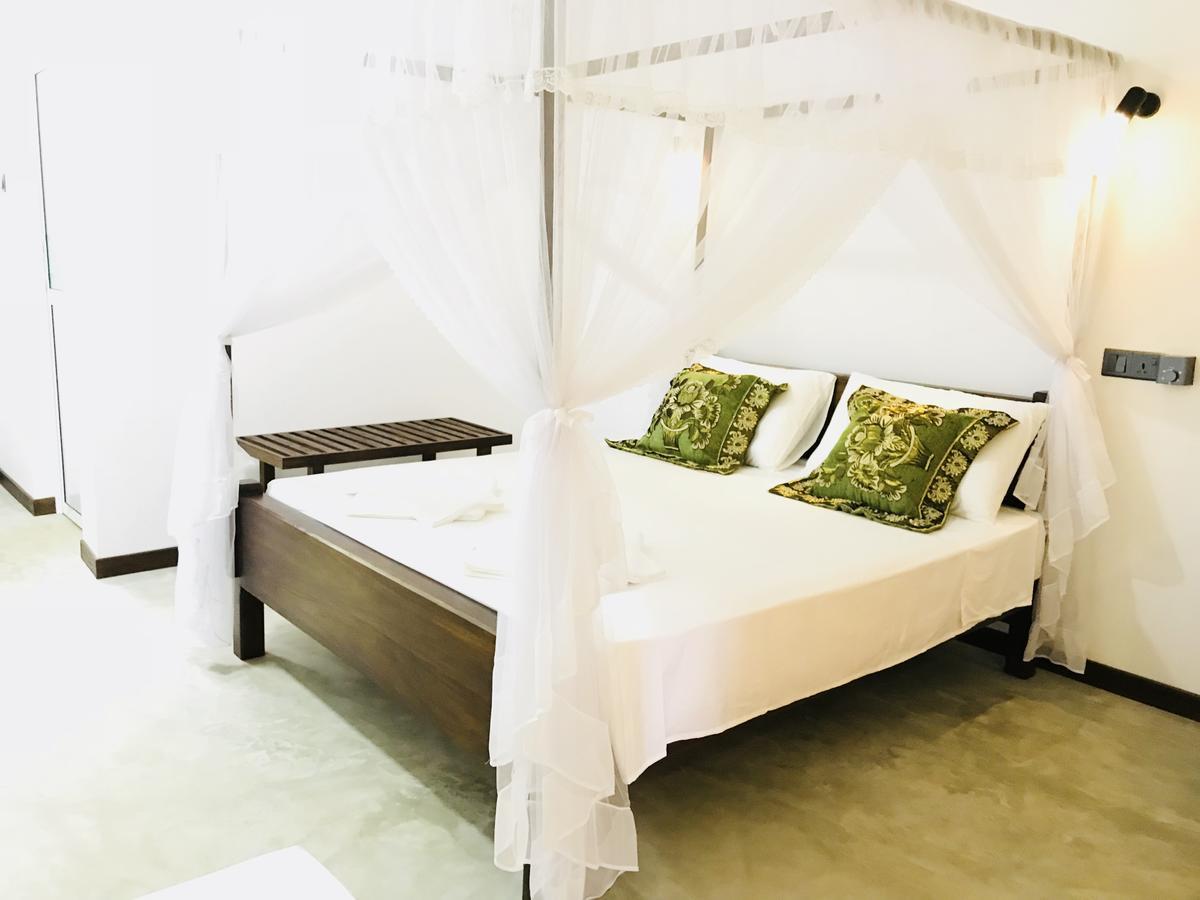 Sigiriya Rock Hide Hotel ภายนอก รูปภาพ