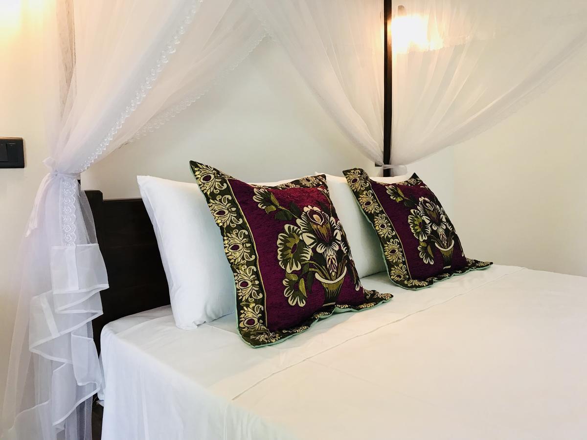 Sigiriya Rock Hide Hotel ภายนอก รูปภาพ