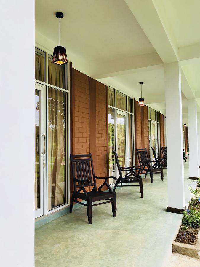 Sigiriya Rock Hide Hotel ภายนอก รูปภาพ