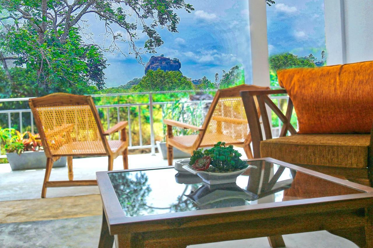 Sigiriya Rock Hide Hotel ภายนอก รูปภาพ